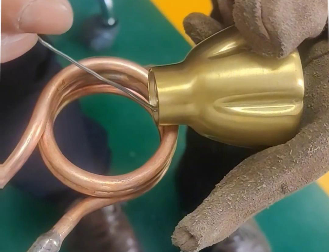 高频焊机适用于各类常见铜件铝件焊接，不管是标准件还